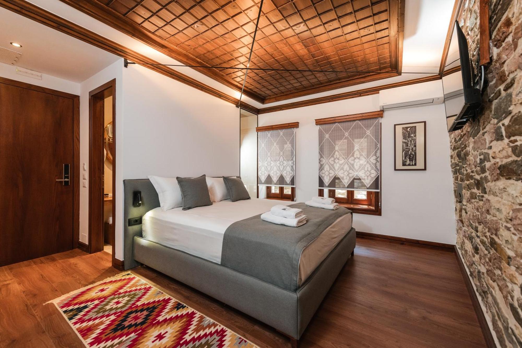 Dam Stone Boutique Hotel Gjirokastër Exterior foto
